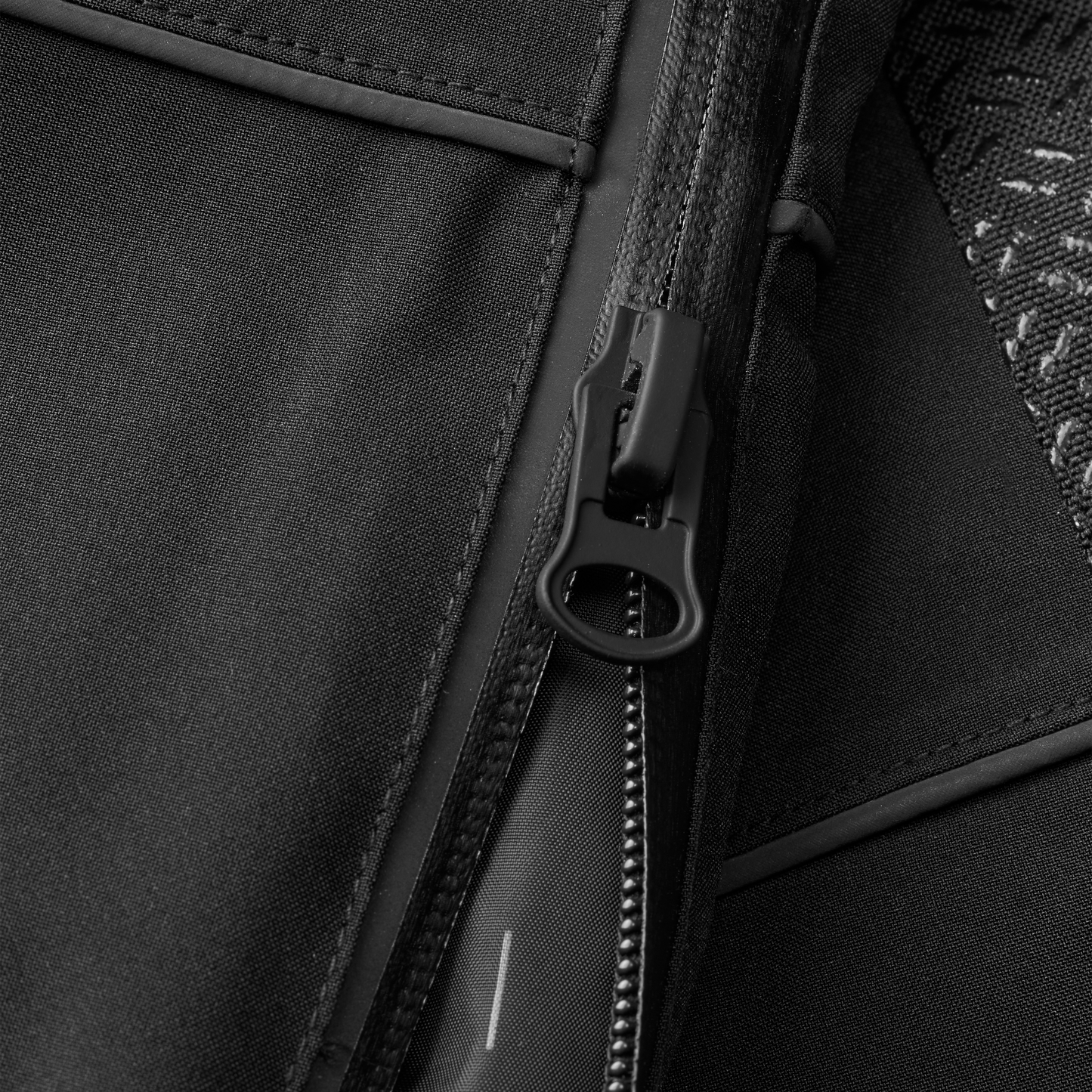 EQUES Overall Kingsland Saga